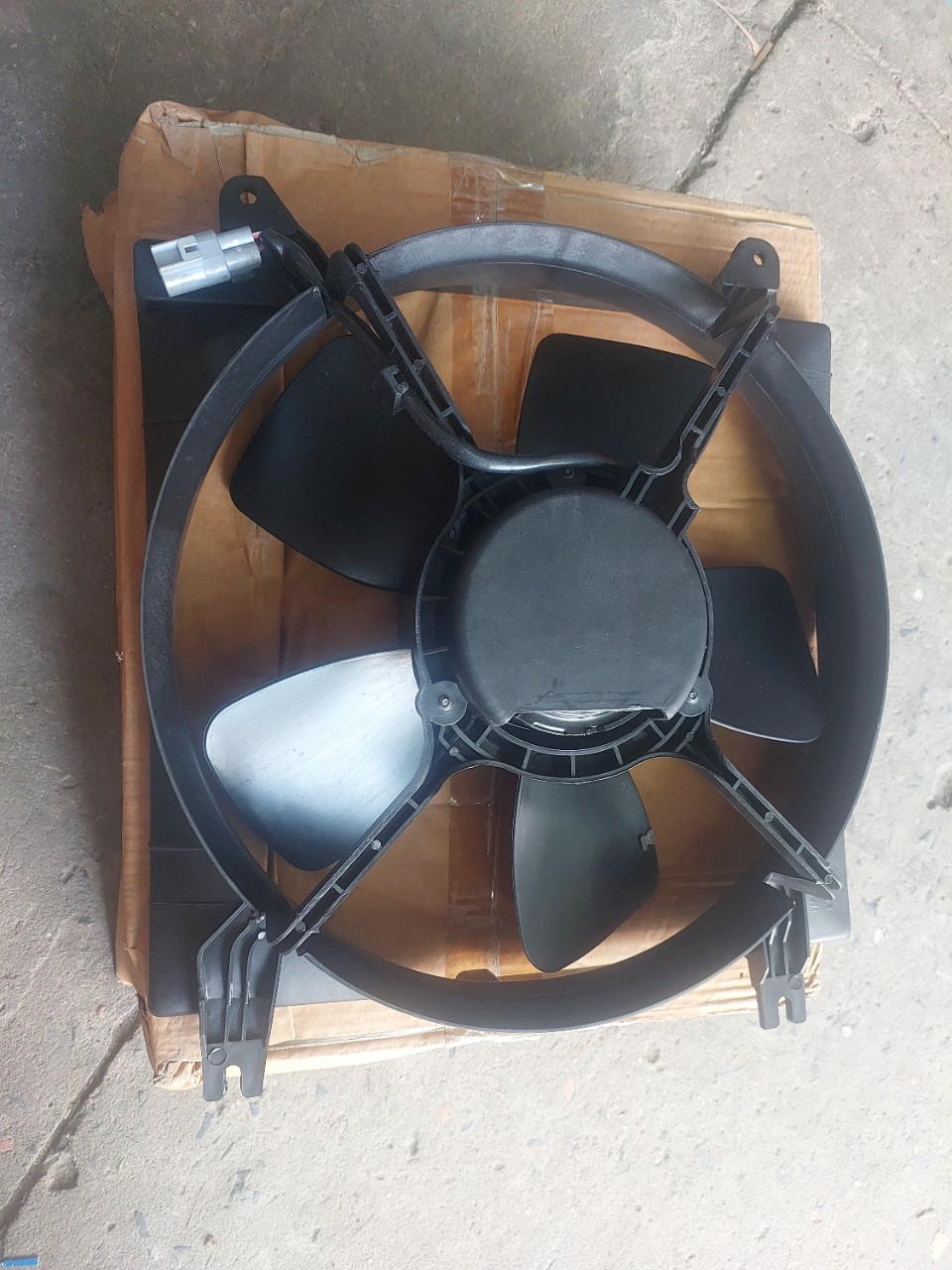 Cánh quạt két nước Daewoo Lacetti/Nubira 